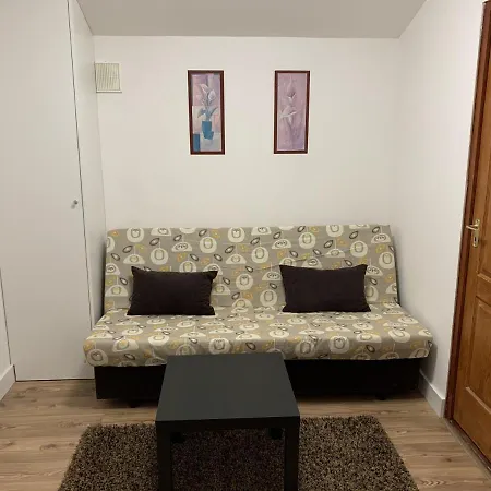 Apartment Varlak *